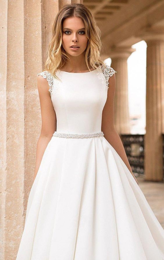 3 modelo de vestido de novia para usar con faja reductora